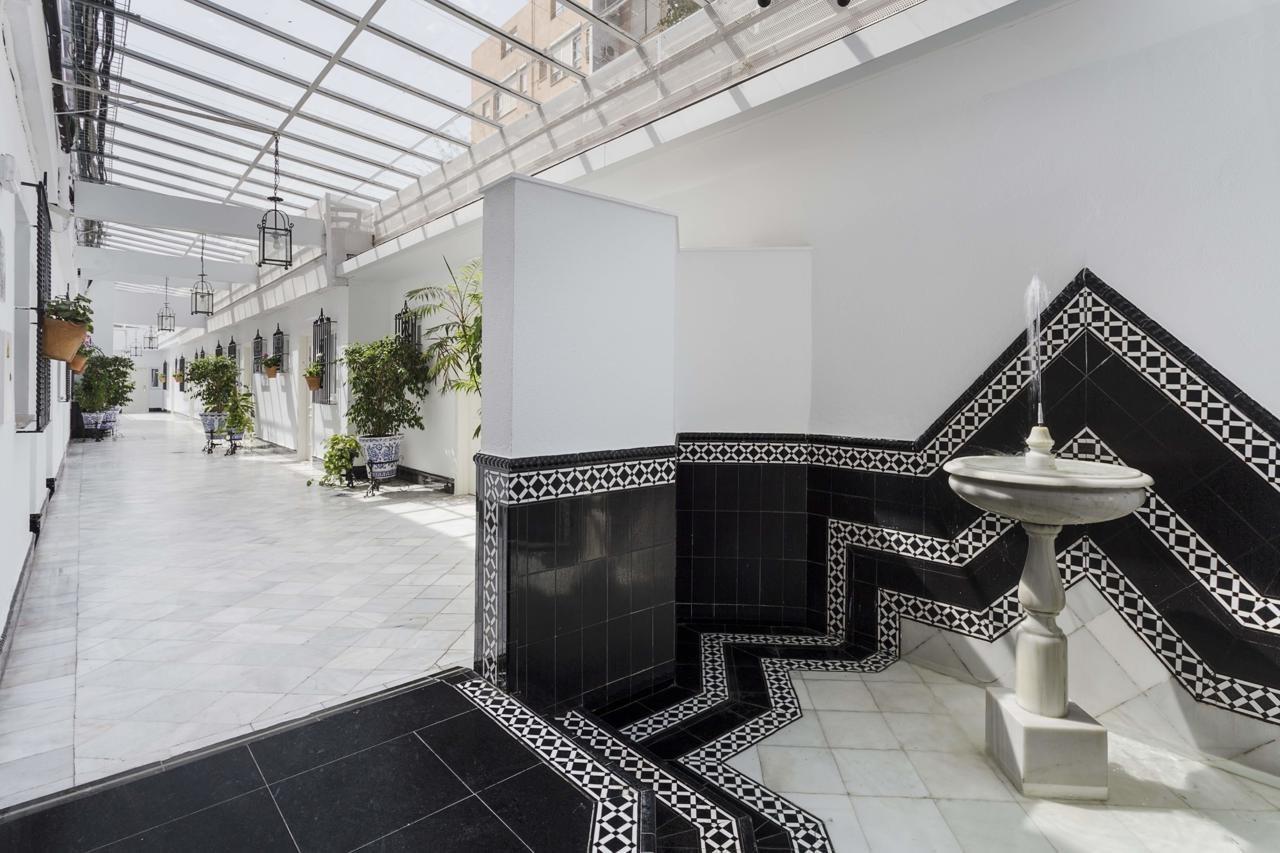 Catalonia Hispalis Seville Exterior photo