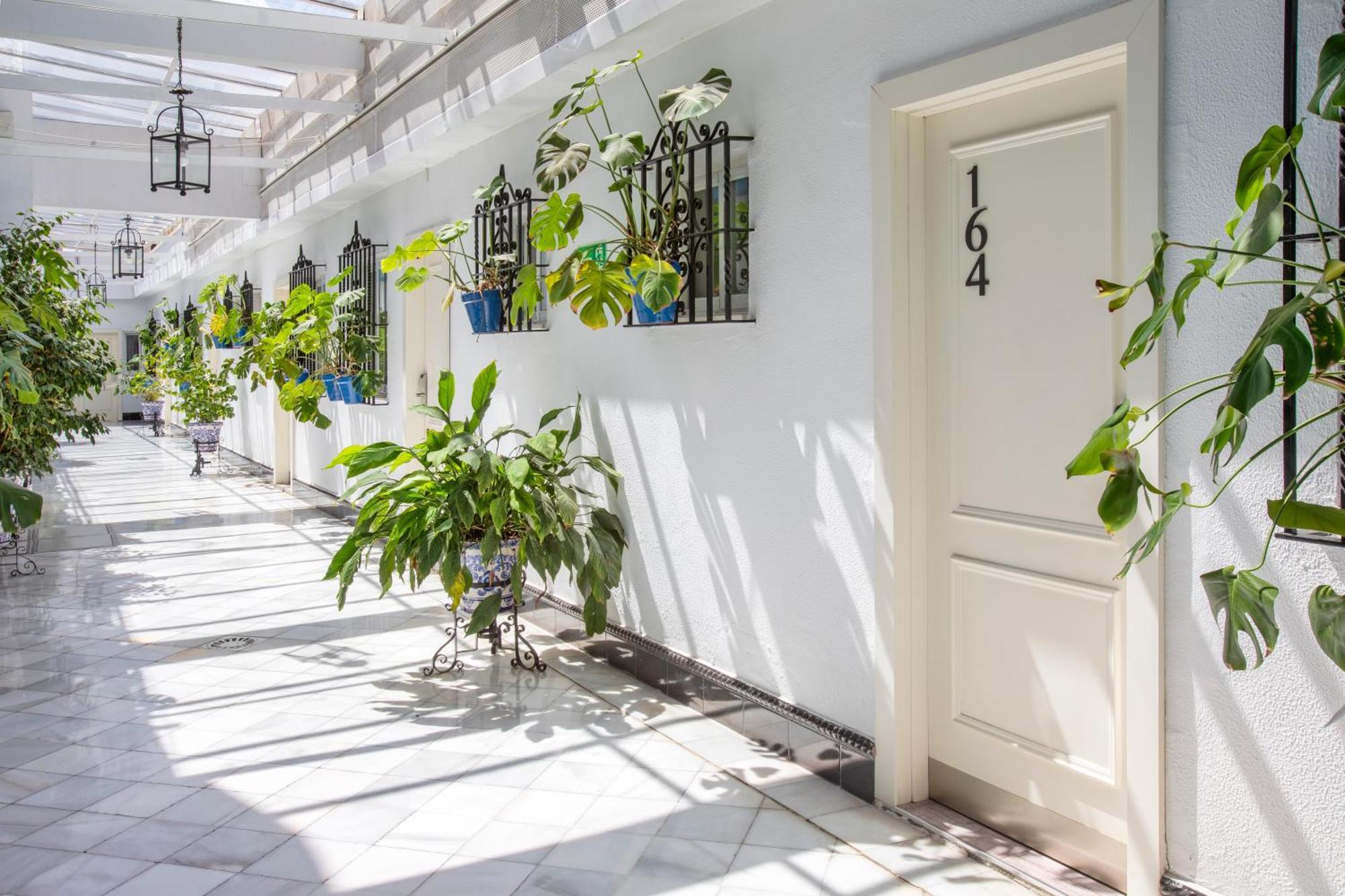Catalonia Hispalis Seville Exterior photo
